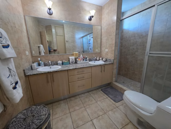 Apartamento Amoblado de 2 Recámaras en Playa Serena Resort