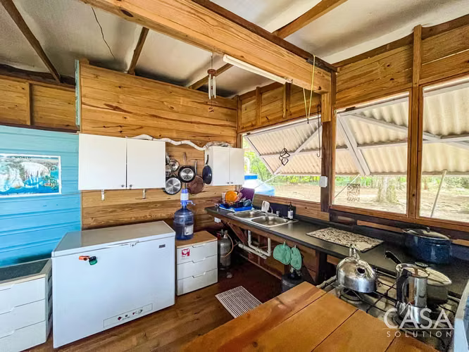 Casa Frente Al Mar En Venta En La Isla Cayo De Agua, Bocas Del Toro - Imagen 10