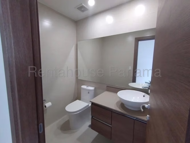APARTAMENTO EN VENTA EN COSTA DEL ESTE. MAUI