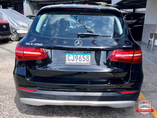 Mercedes Benz GLC  Automática CJ9658
