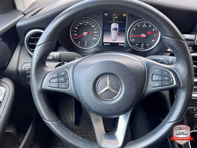 Mercedes Benz GLC  Automática CJ9658
