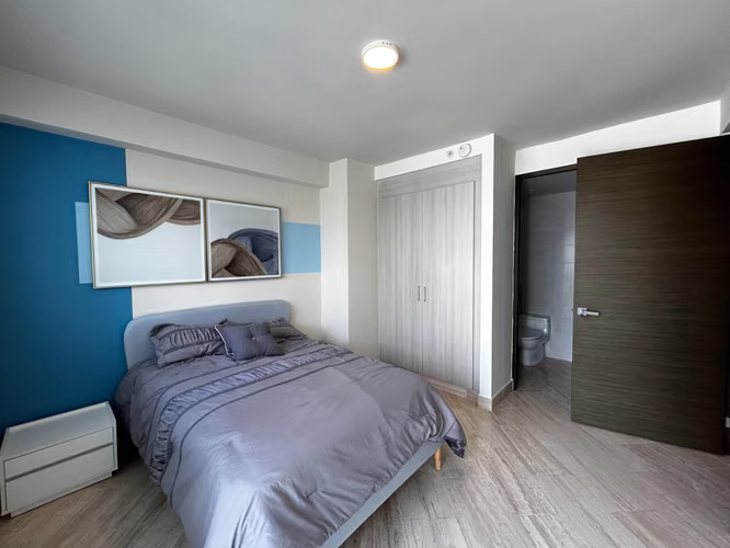 Melissa Foster vende apartamento en PH THE REGENT, Costa del Este. MFR1933