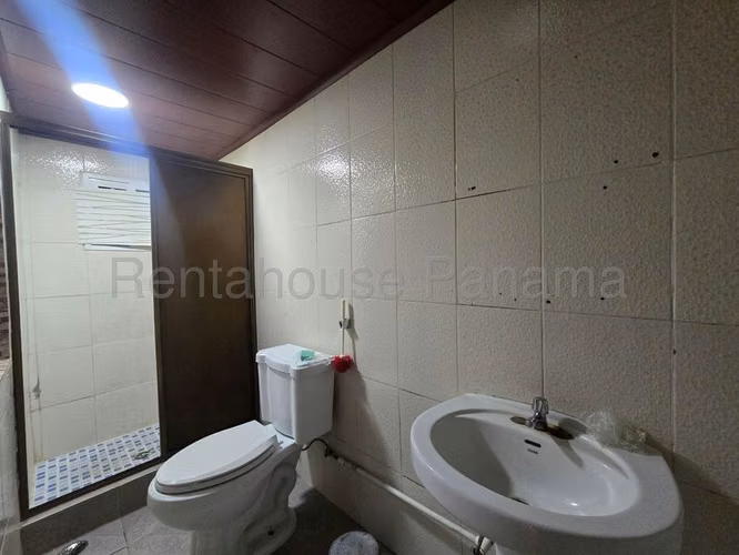 Casa en Venta en Llano Bonito JG