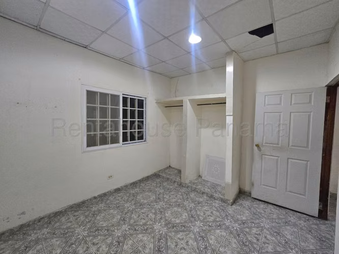 Casa en Venta en Llano Bonito JG