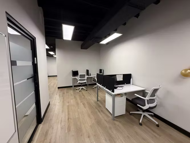 Alquiler de oficina amoblada en Área Bancaria Obarrio - Imagen 6