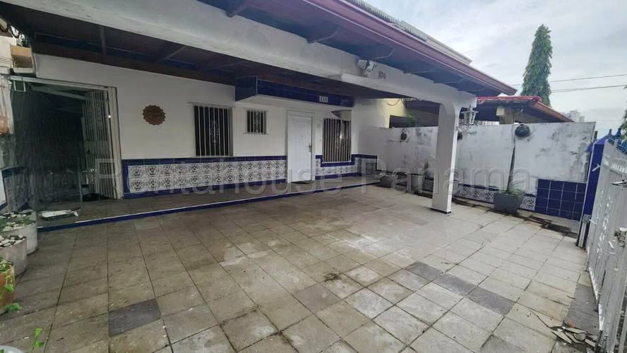 Vendo Casa Espaciosa en Hato Pintado 26-4905GG