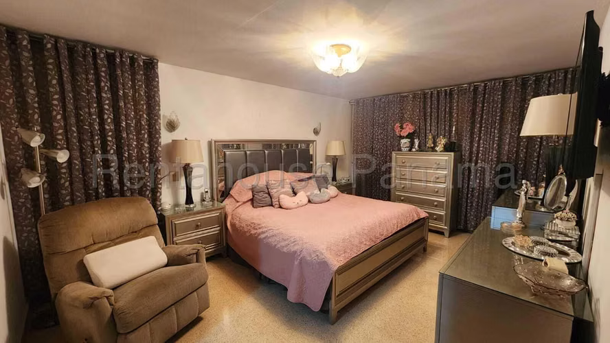 Vendo Casa Espaciosa en Hato Pintado 26-4905GG