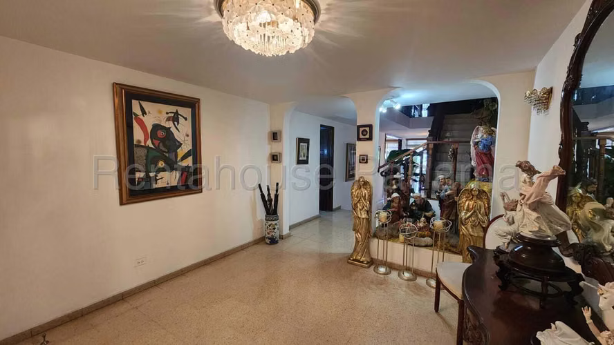 Vendo Casa Espaciosa en Hato Pintado 26-4905GG