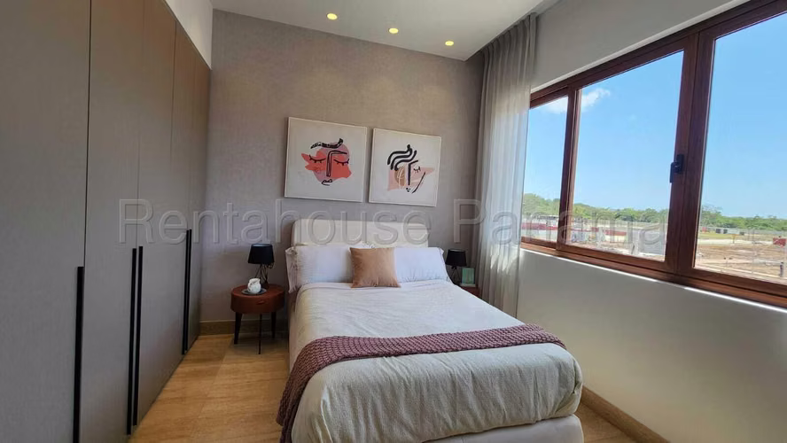 Vendo Casa Espaciosa en PH The Woods by Valor, Santa María 25-7258GG