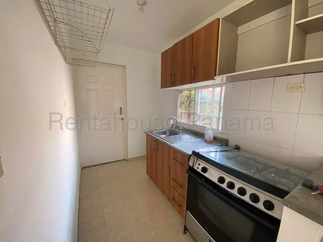 vendo casa en arboledas chorrera OF  26-5937