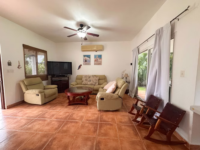 VENDO IMPRESIONANTE VILLA UNIFAMILIAR EN PLAYA BLANCA - RM