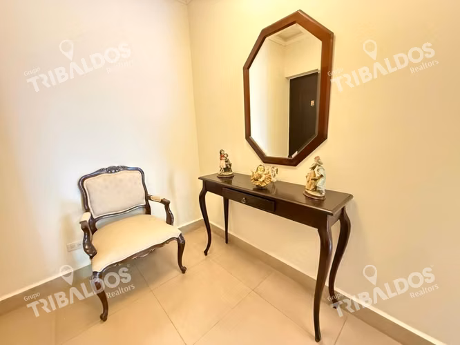 Venta de Apartamento en Embassy Village Albrook