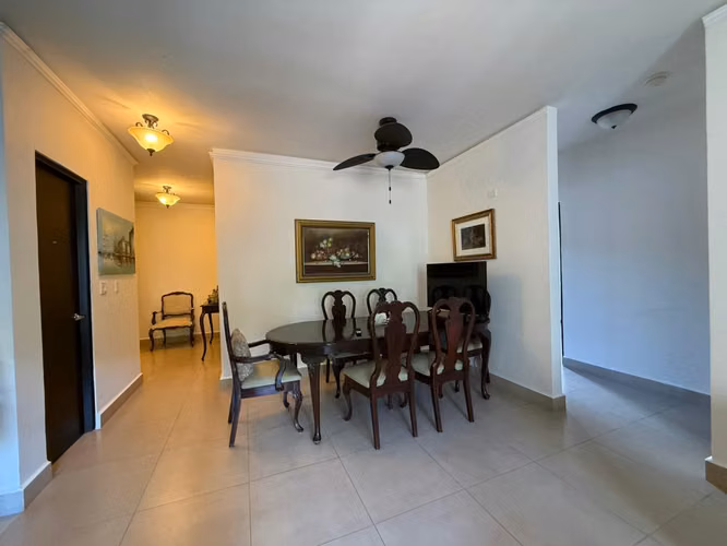 Venta de Apartamento en Embassy Village Albrook