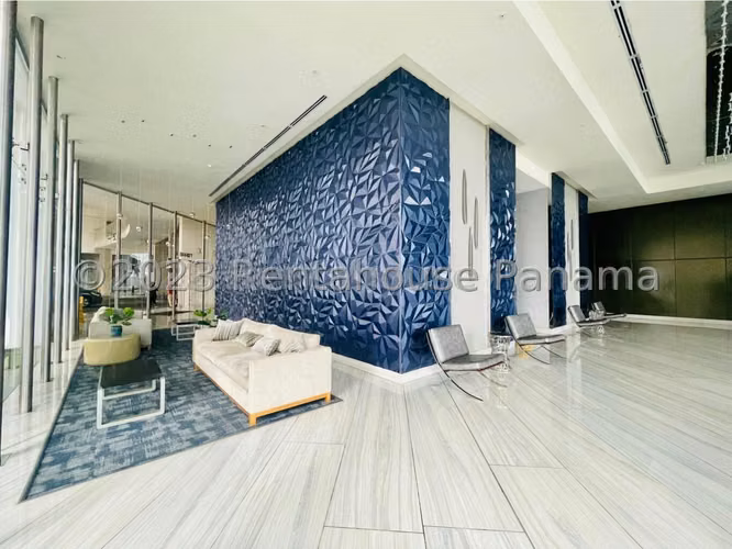 Vendo Apartamento Exclusivo en PH Grand Tower, Punta Pacífica 26-5967GG