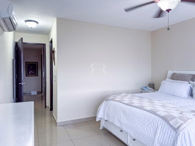 Apartamento en venta en Costa del Este PH Elevation Tower
