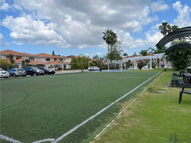 VENTA CASA COSTA DEL ESTE GRANDE 4 REC AMPLIA E ILUMINADA MLD