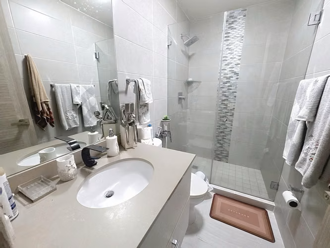 Venta de Apartamento en The Towers – San Francisco