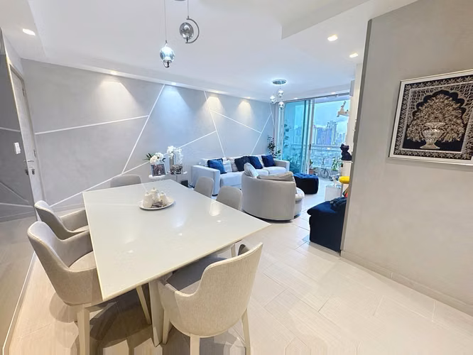 Venta de Apartamento en The Towers – San Francisco