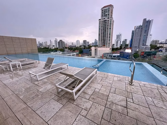 Venta de Apartamento en The Towers – San Francisco