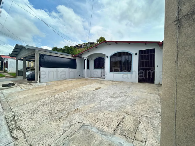 Casa en Venta en Villa Lucre YM