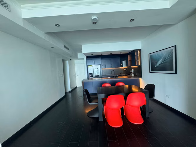 Melissa Foster Luxury alquila apartamento en PH H20 ON THE OCEAN, Avenida Balboa. MFR1928