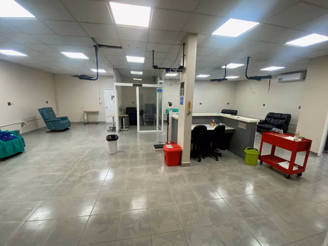 Se Vende local comercial - PH Centro Medico Cuatro Altos, Colon