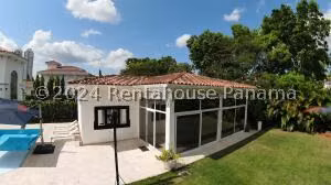 Venta de Casa con 1439m2 en Santa Maria PH Fairway Estate 26-3180SR - Imagen 2