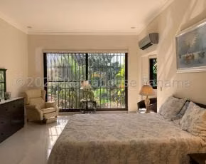 Alquiler de casa de lujo de 694m²  full amoblada en Coronado 25JSS2755