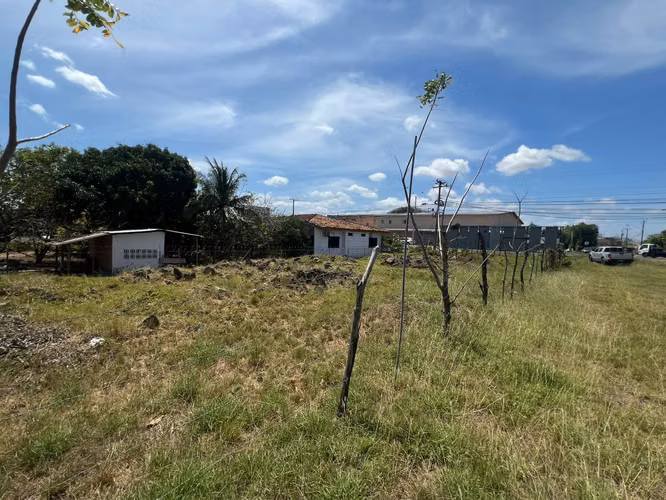 Se vende Terreno en Las Tablas