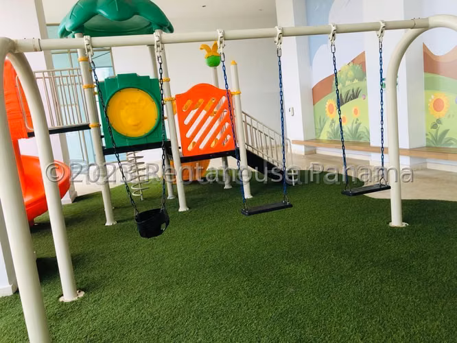 Venta de amplio apartamento de 218m² en Costa del este en PH exclusivo 26JSS2028