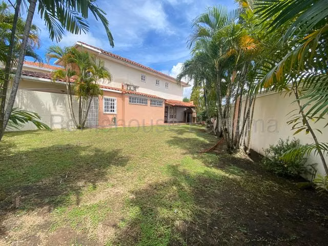 Venta Casa en Costa Sur | Villa Valencia | 480m² Terreno | 3 Rec + Den | Esquina EH