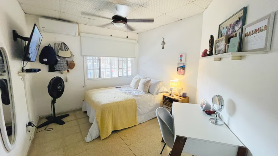 Venta de casa en Linda Vista    AK