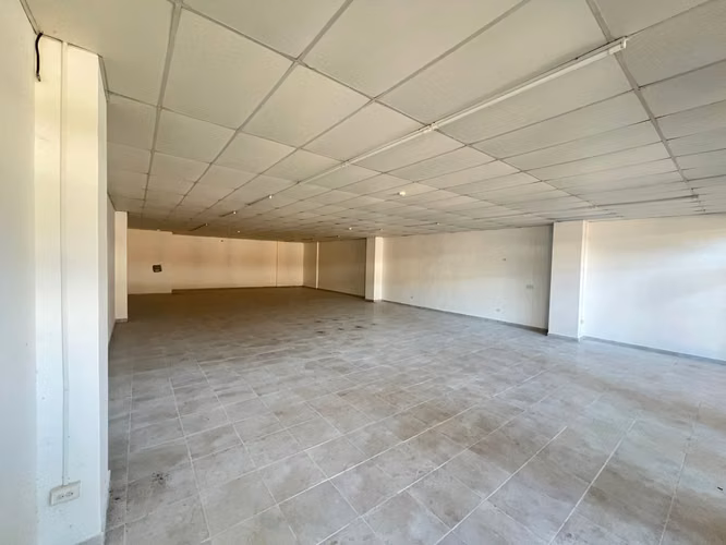 Venta de Local Comercial en P.H. Coronado Plaza Local 5-A