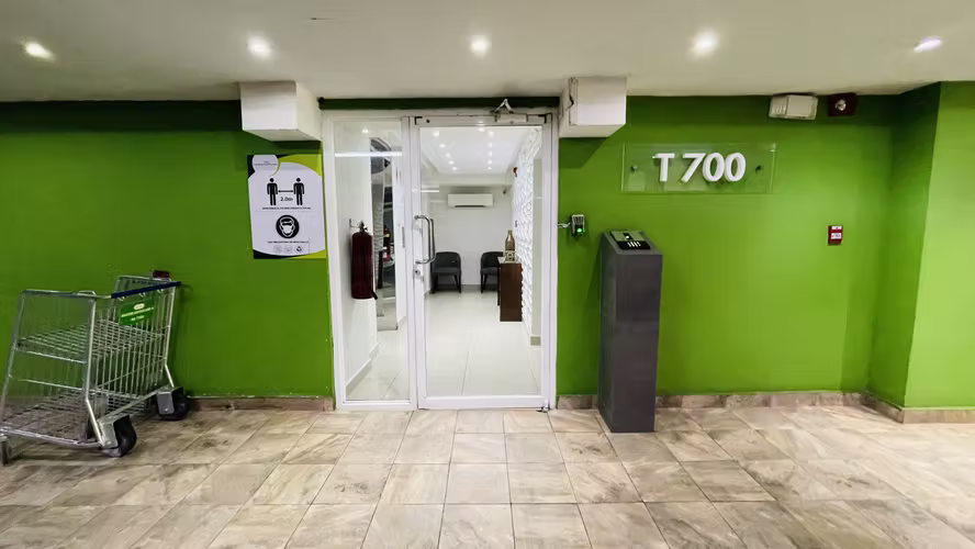 Venta de apartamento en Condado del Rey    AK