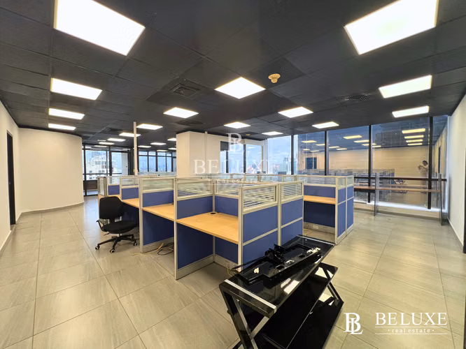 ALQUILER DE OFICINA EN PLAZA BANCO GENERAL, CALLE 50 (P) (8)