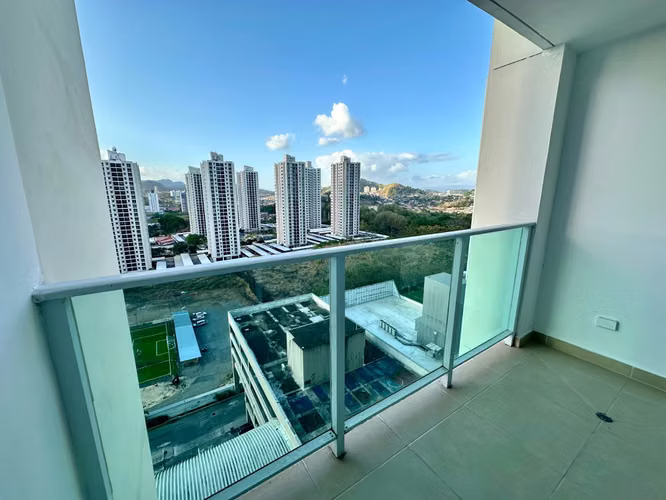 Venta apartamento Kings Park, debajo de avalúo venta rápida (OPORTUNIDAD)