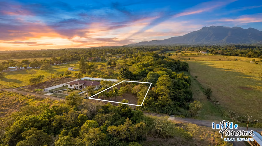 Hermoso Lote Plano en Potrerillos Arriba Panamá
