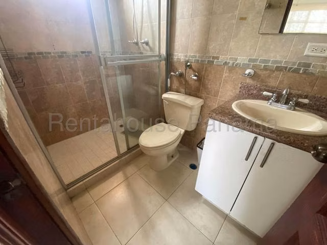 vendo casa en villa valencia costa sur OF 26-5991
