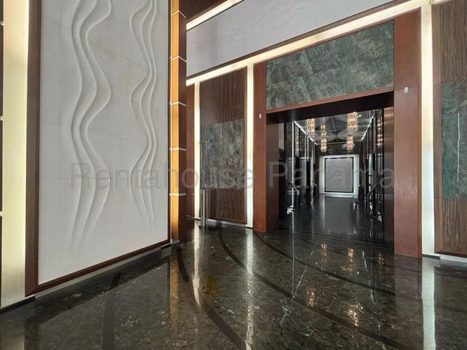 Venta de oficina de 108m² en Bicsa Tower 26JS325