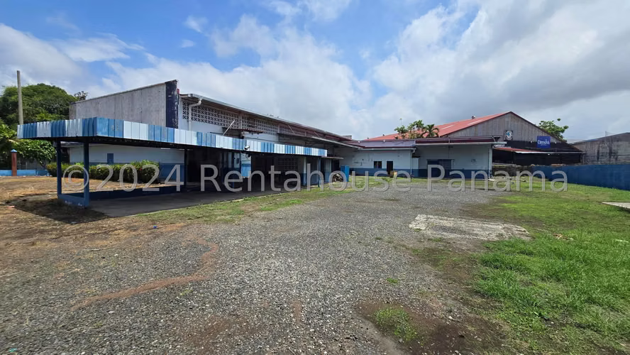 Warehouse for Rent in Juan Diaz AK