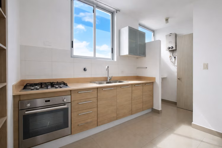 PH Firenze | 108 m² | 2 Parking + CBE | $200K