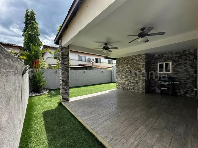 VENTA DE CASA MODERNA EN PANAMÁ PACÍFICO BDP