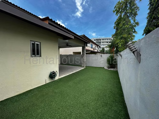 VENTA DE CASA MODERNA EN PANAMÁ PACÍFICO BDP