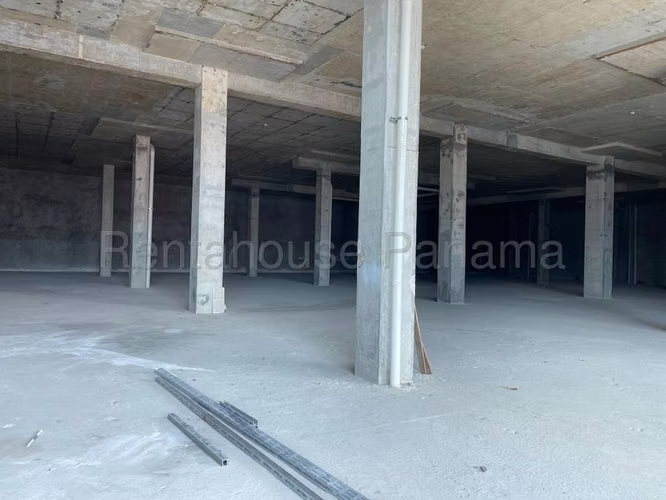 Local Comercial en Alquiler en Albrook JG