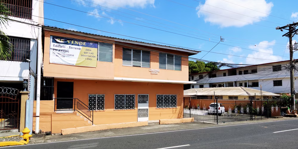 Edificio en Venta - PH Ayiovi - Parque Lefevre - Edificio Multifamiliar