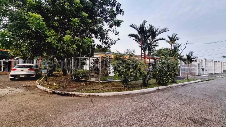 Casa en venta en Chanis YM