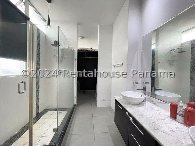 Apartamento en venta Avenida Balboa YM