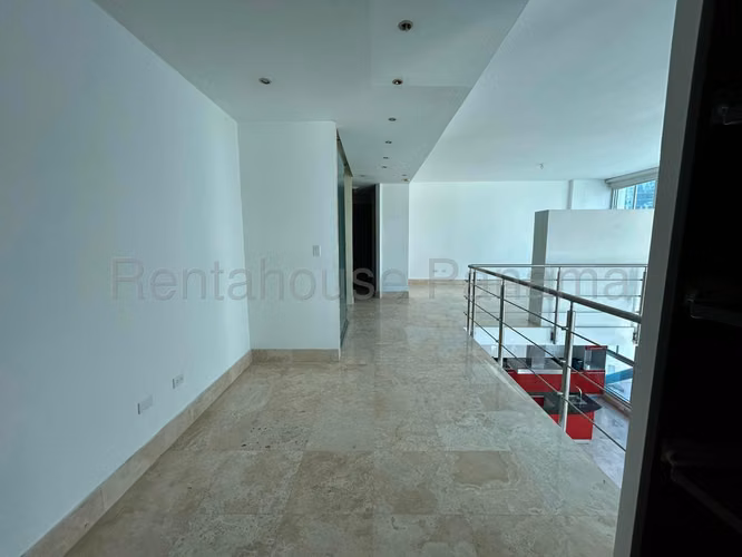 Apartamento en Venta en Punta Pacífica YM