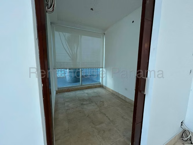 Apartamento en Venta en Punta Pacífica YM