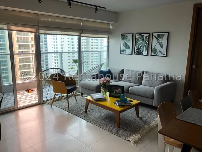 Apartamento en Venta en Costa del Este. PARKSIDE. Con Depósito
